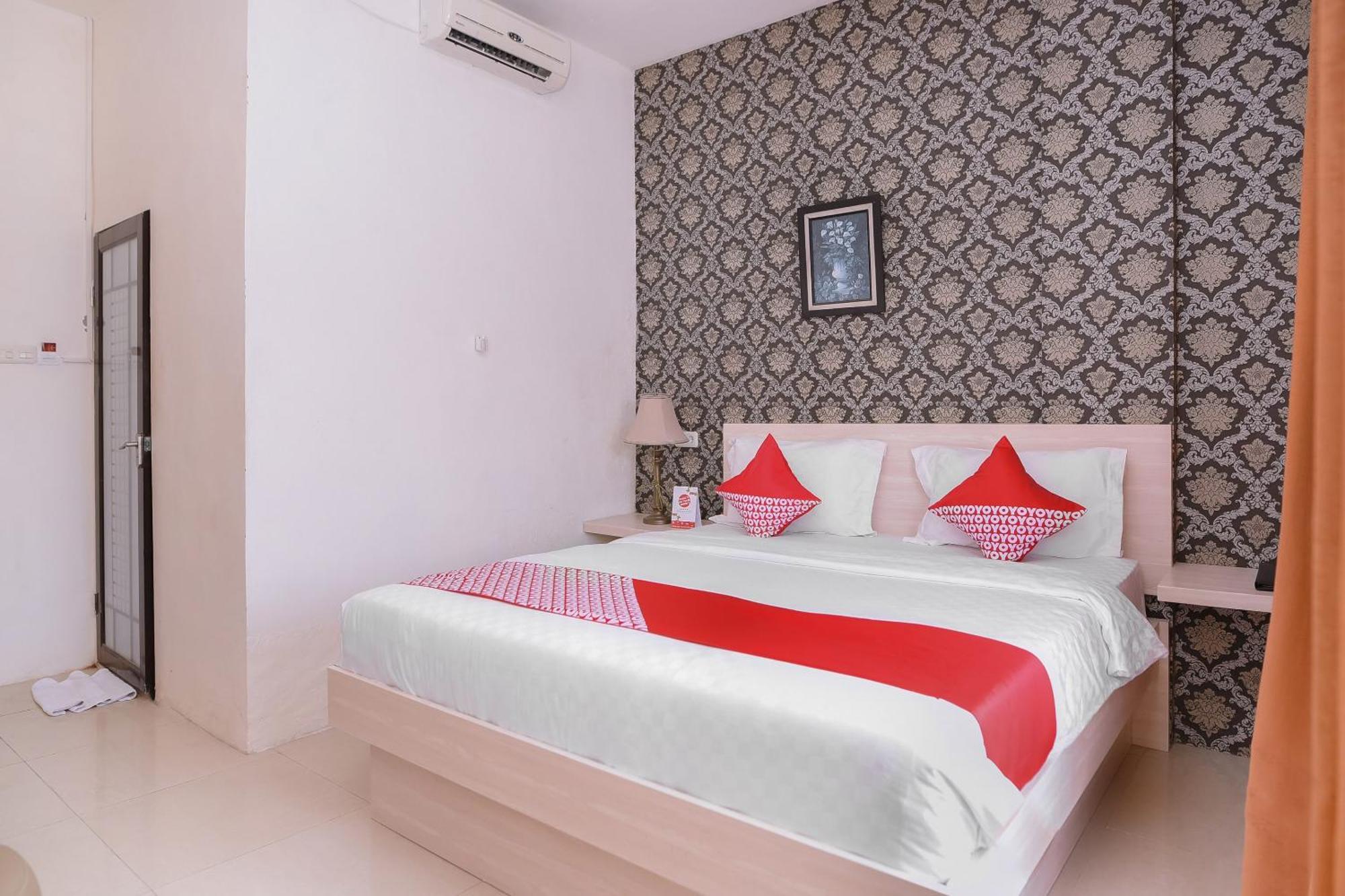 Capital O 854 Ub Caisar Hotel Banda Aceh Kültér fotó