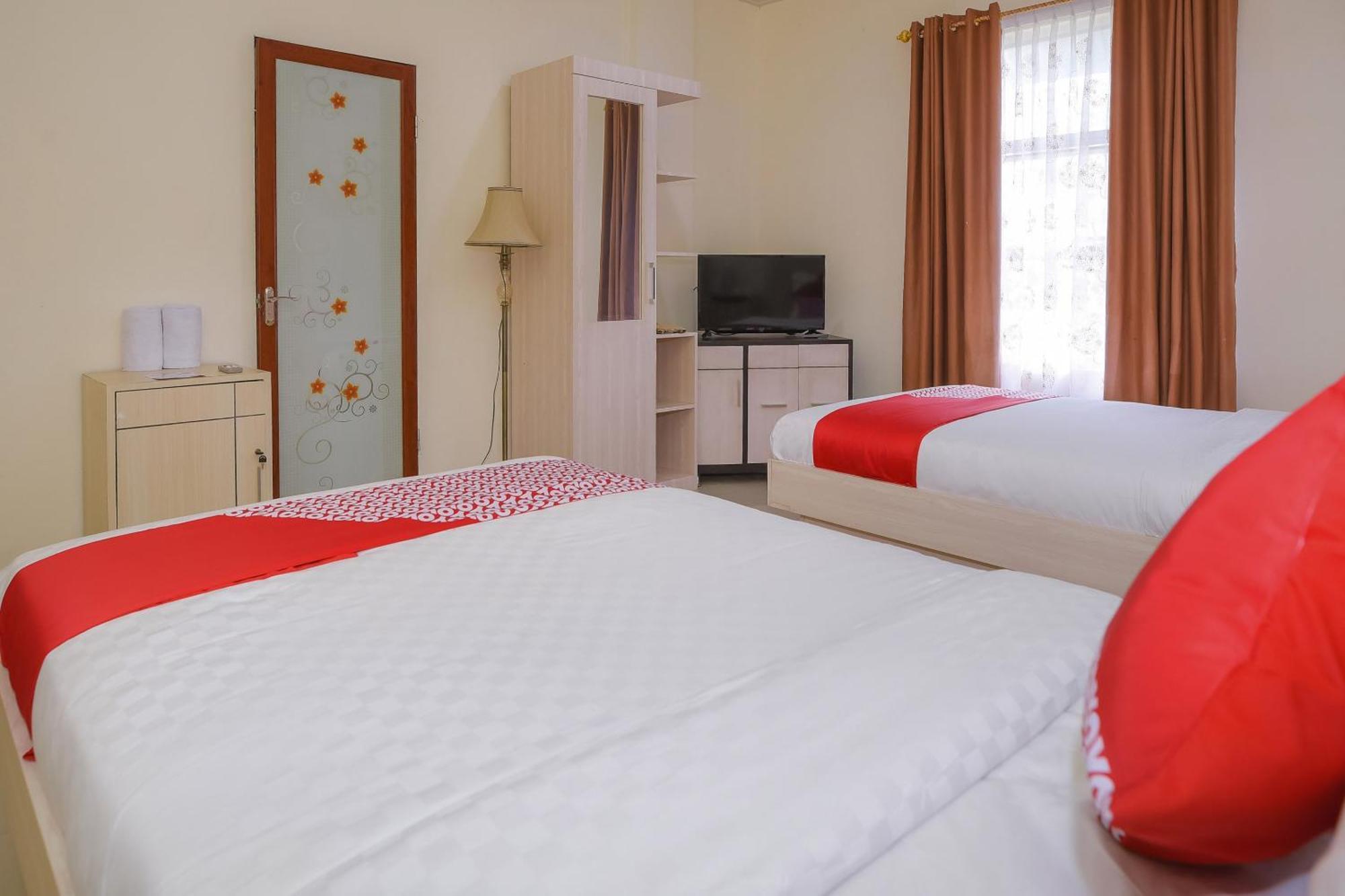 Capital O 854 Ub Caisar Hotel Banda Aceh Kültér fotó