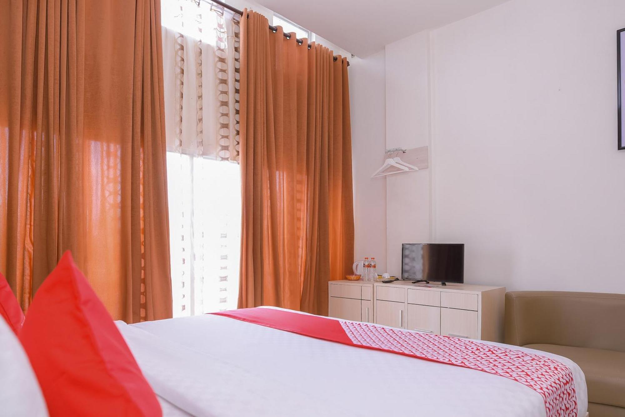 Capital O 854 Ub Caisar Hotel Banda Aceh Kültér fotó