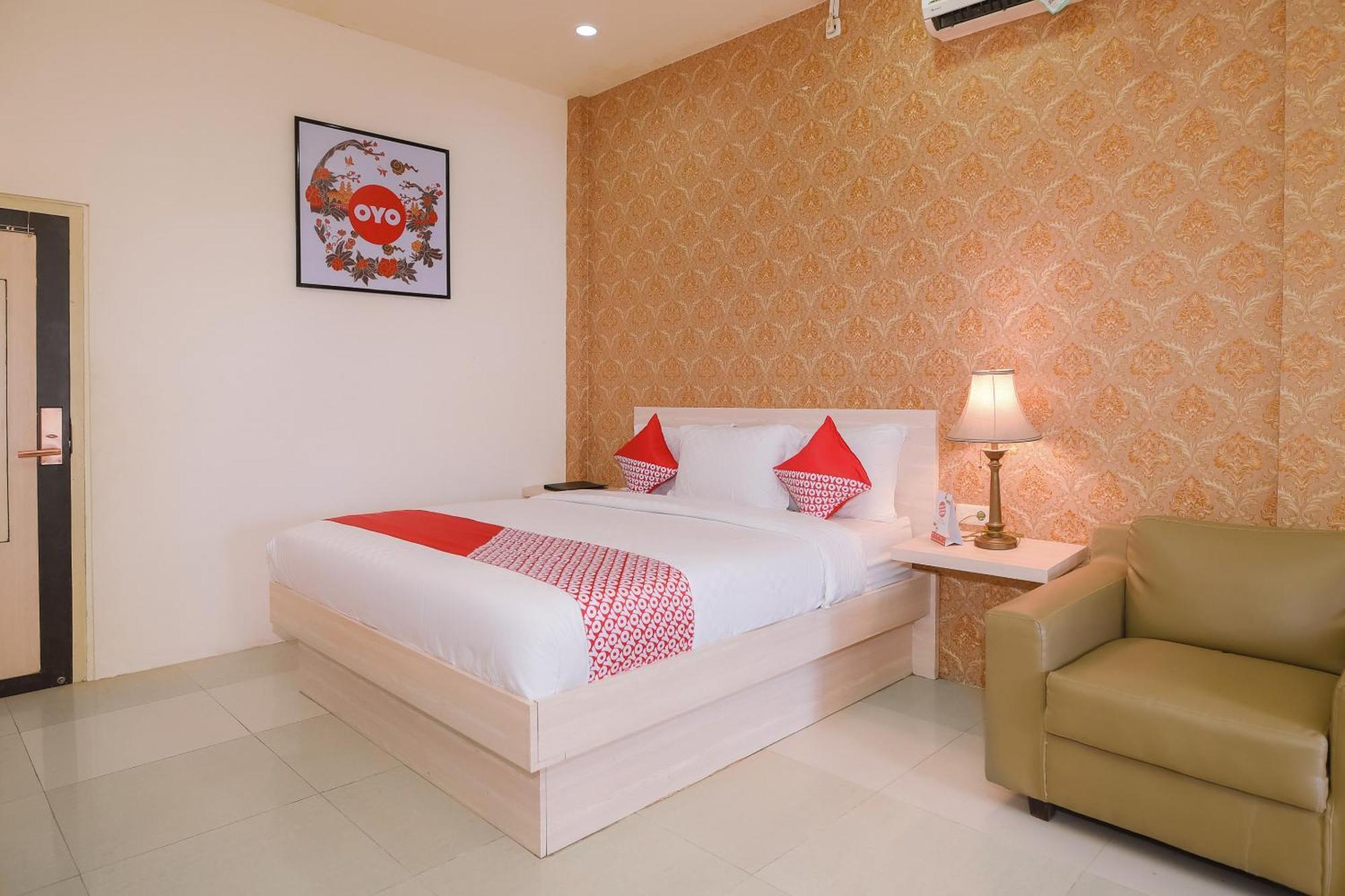 Capital O 854 Ub Caisar Hotel Banda Aceh Kültér fotó